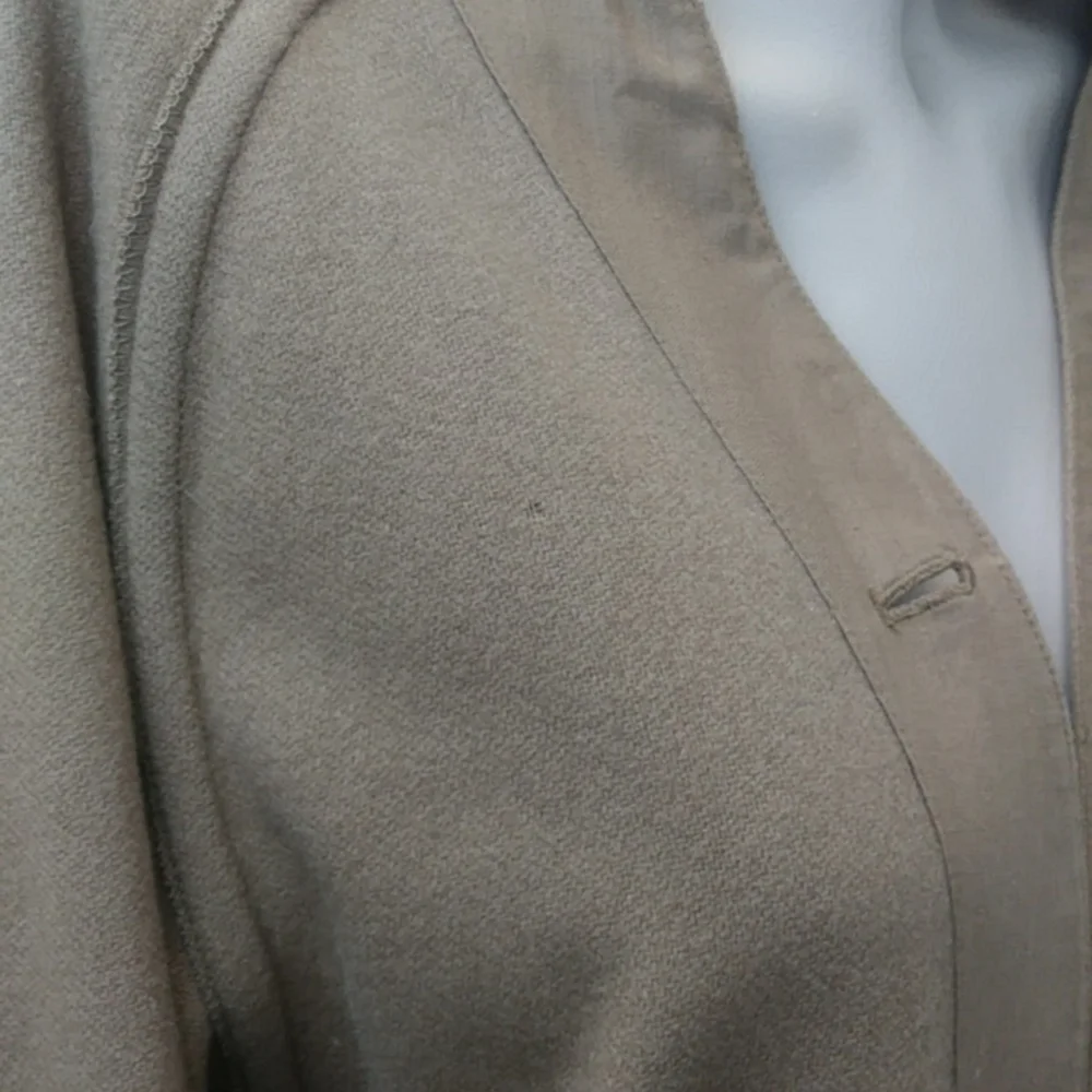 Burberry Camel Tan Trench Coat - Picture 8 of 12